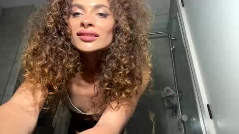 Snapshot of maya632713 chatting on October 11, 7:27 pm Maya transgirl online show from October 11, 7:27 pm