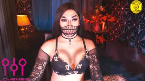 Snapshot of medusaprey chatting on February 17, 12:32 am THE QUEEN ALPHA Queen Medusa Prey online show from February 17, 12:32 am