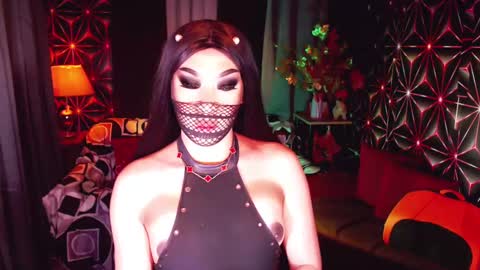 Snapshot of medusaprey chatting on March 10, 3:41 pm THE QUEEN ALPHA Queen Medusa Prey online show from March 10, 3:41 pm