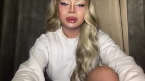 GODDESS OF ALL GODDESSES online show from October 9, 2:51 pm