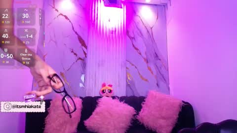 Mhia Kate online show from February 10, 12:12 pm