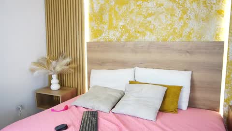 mia rossi 7 online show from April 8, 4:58 am