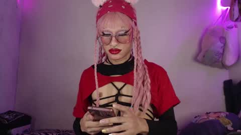 Snapshot of miancuntydoll chatting on January 11, 3:55 am MianCuntyDoll online show from January 11, 3:55 am