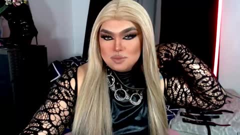 Michelle online show from November 1, 2:42 am