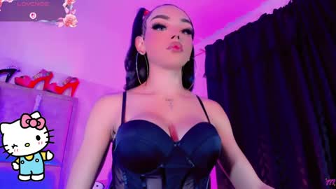   online show from June 3, 9:43 am