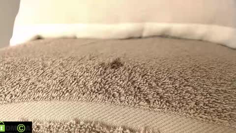 Mikell Williams online show from March 12, 8:52 pm