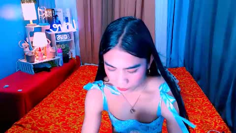 Mikhayla online show from February 18, 2:05 am