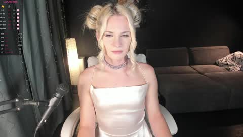 Milena online show from April 9, 1:51 am