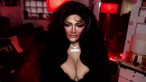 milkshakelavinia online show from January 6, 11:31 pm