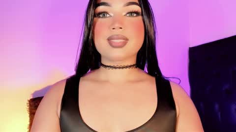 miss_zz online show from November 4, 8:08 pm