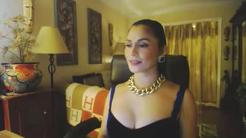 Brownie -P online show from December 5, 12:15 am