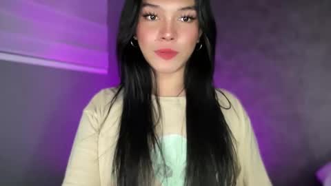 Ellie online show from January 5, 6:35 pm