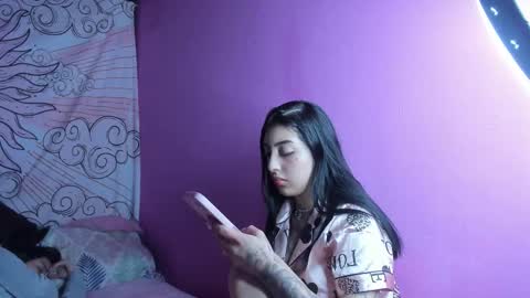 insta miss nickeloo online show from September 22, 1:11 am