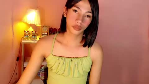 Mocha Locca  online show from February 21, 1:00 pm