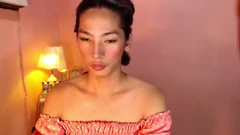 Mocha Locca  online show from February 26, 11:20 am