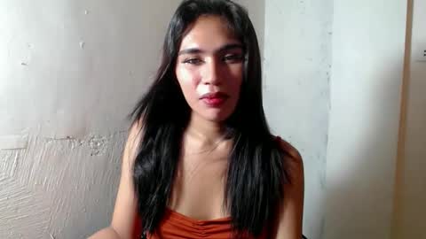 mouiline_rouge69 online show from March 29, 2:06 pm