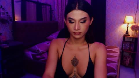 Snapshot of msasianbigcockts chatting on December 26, 9:01 am Thea online show from December 26, 9:01 am