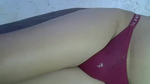 Snapshot of mscumshotter chatting on February 21, 9:22 pm mscumshotter online show from February 21, 9:22 pm
