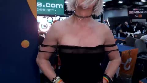 Jade Nyxxx online show from October 25, 1:00 am