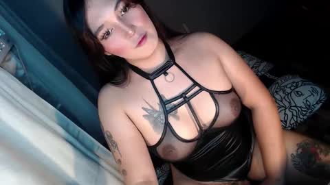 MERA DONT FORGET TO FOLLOW ME AND GIVE ME THUMBS UP online show from March 27, 9:49 pm