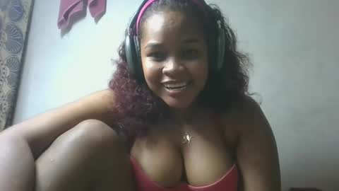 natachazz online show from May 25, 9:33 pm