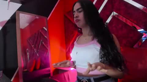 nathacha_bliss online show from April 11, 12:31 pm