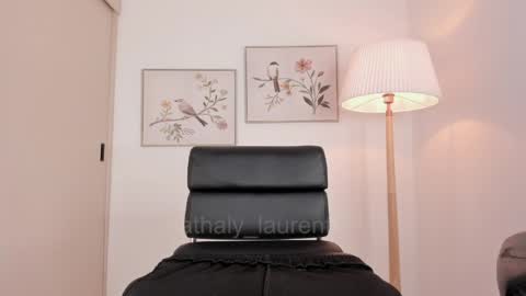 nathaly_laurentt online show from May 21, 12:34 pm
