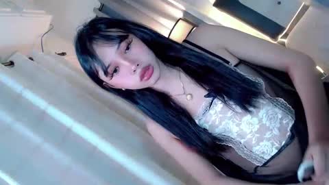 itsyourgirl kiara online show from May 23, 1:07 pm