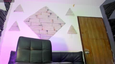 Snapshot of naughty_lizeth chatting on September 14, 1:59 pm lizeth  online show from September 14, 1:59 pm