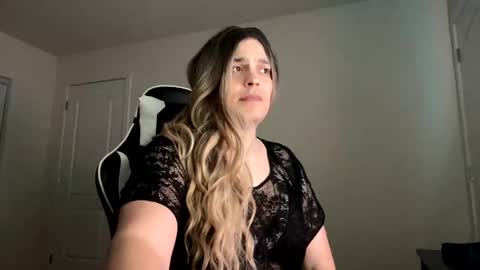 NaughtySeraphine online show from January 17, 2:18 am