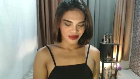 neomi online show from March 22, 8:41 am