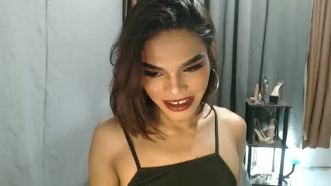 neomi online show from June 1, 4:41 pm