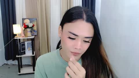 hottie nicole online show from December 4, 2:48 am