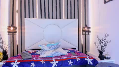 nick_smile online show from February 10, 5:58 am