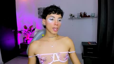 Nilam online show from October 26, 3:02 am