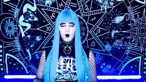 caroline online show from November 21, 2:34 am