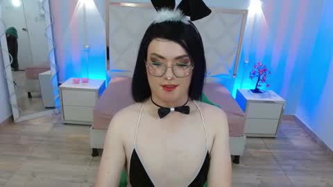 nooah_tay online show from February 21, 7:39 pm