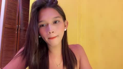 nova_licious online show from May 23, 7:21 pm