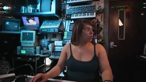 Snapshot of nyxraven chatting on February 22, 2:28 am NyxRaven online show from February 22, 2:28 am