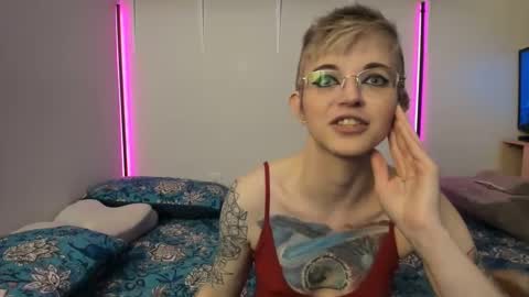 Amelia online show from December 4, 4:04 am