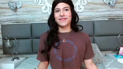 Snapshot of oliver__brown chatting on January 5, 10:50 pm Oliver  online show from January 5, 10:50 pm