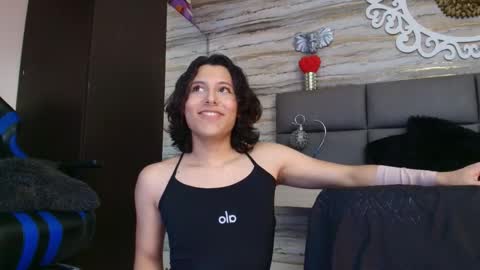 Oliver  online show from April 2, 11:25 pm