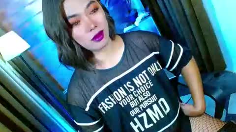 Miss OLIVIA online show from May 20, 7:14 am