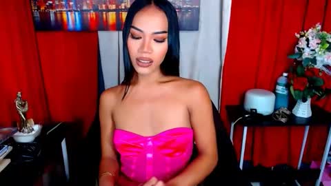 OLIVIA online show from September 8, 6:17 pm