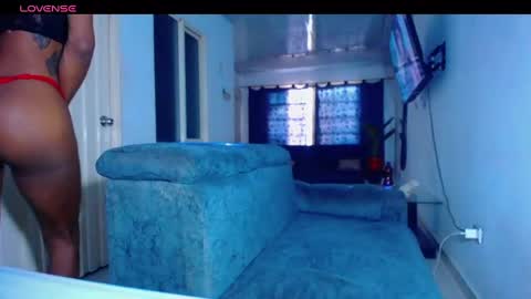 pamela_black_bigcock online show from January 26, 3:36 pm