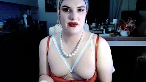 Sarina Williams online show from February 9, 2:24 pm