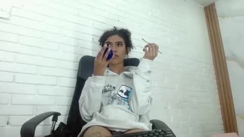 Penelopee Rouse online show from November 4, 8:08 pm