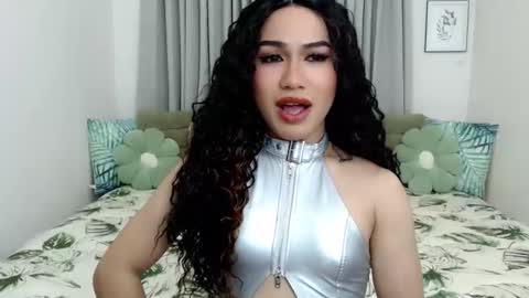 laura online show from January 9, 2:05 am