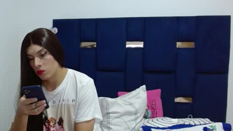 pinkluna0 online show from March 9, 2:48 am