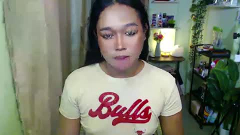 sie online show from July 13, 9:23 am